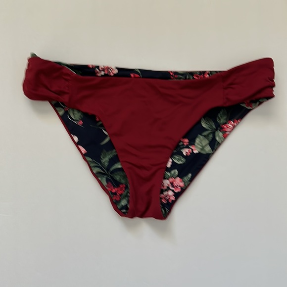 Bikini Bottom Set of 6x Red Green Blue Orange White Yellow Medium - Picture 4 of 7